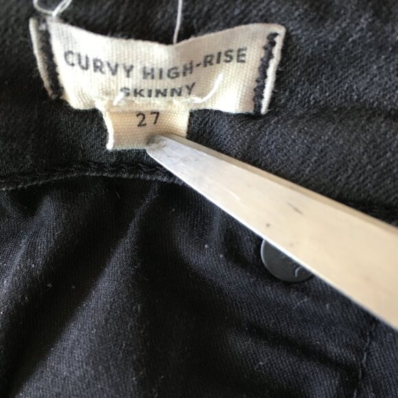 MADEWELL 5 Pocket Black Wash Curvy High Rise Raw Hem Distressed Skinny Jeans - Picture 3 of 14